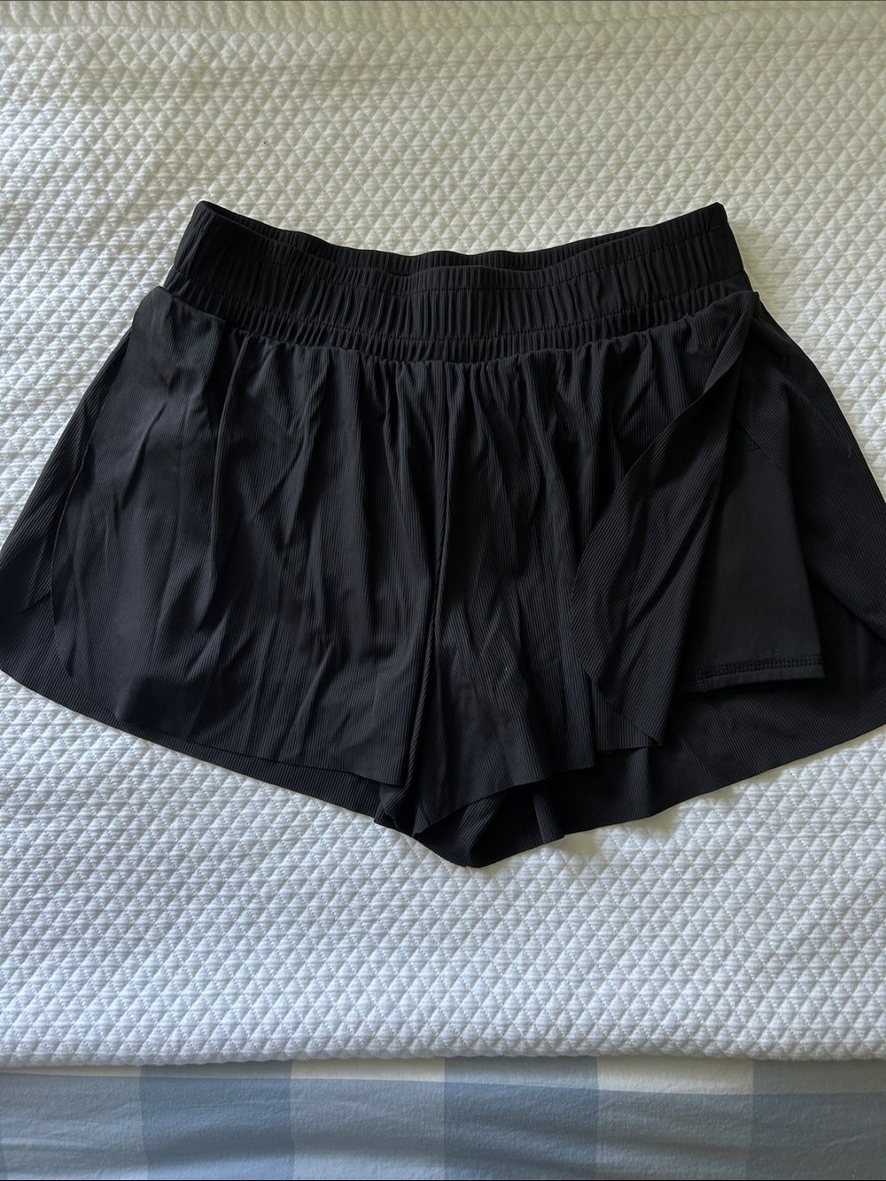 EUC Zella Black Layered Butterfly Athletic Shorts with Inner Liner 10/12